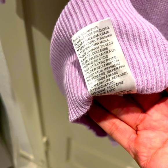 Ann Taylor 🔥NEW🔥 Size M long sweater perfect to wear it w your leggings🔥 - Picture 7 of 7